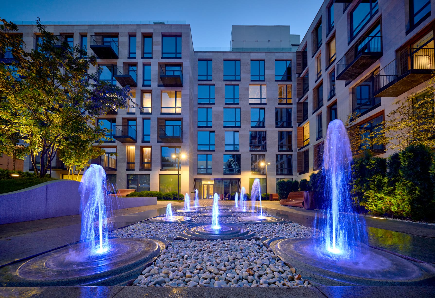 Двор элитного дома <br class="d_n | mob_d_ib">«Малая Ордынка 19»